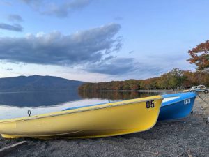 Explore Chicago’s Lakefront with Our Boat Rental Services